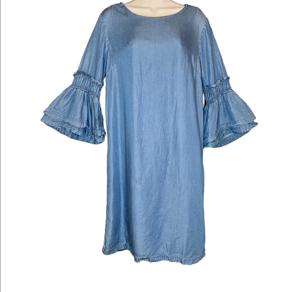 Sharagano Ruffle 3/4 sleeves dress